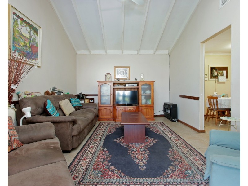6 Stent Street, Beechboro WA 6063
