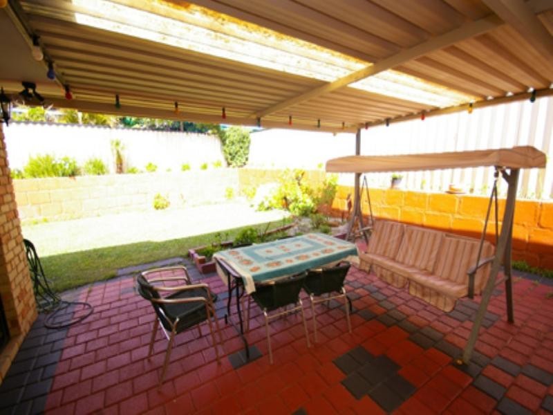 1 Carbla Court, Ballajura WA 6066