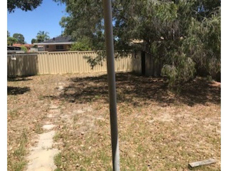 10 Warwick Place, Girrawheen WA 6064