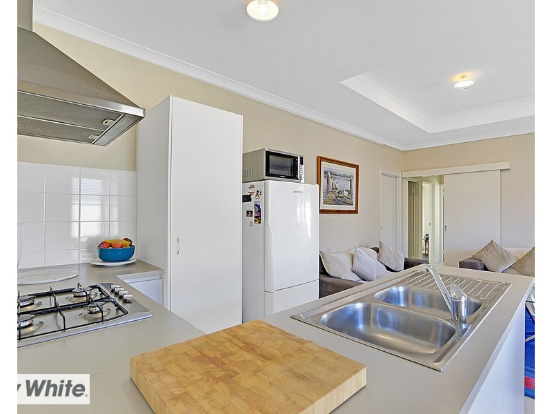 42c Walderton Avenue, Balga WA 6061