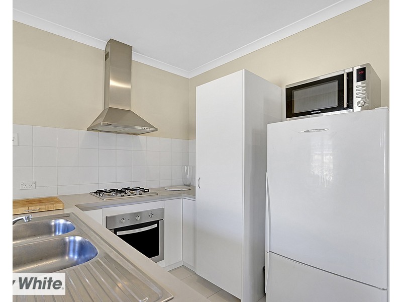 42c Walderton Avenue, Balga WA 6061