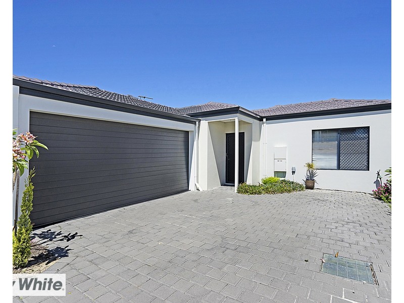 42c Walderton Avenue, Balga WA 6061