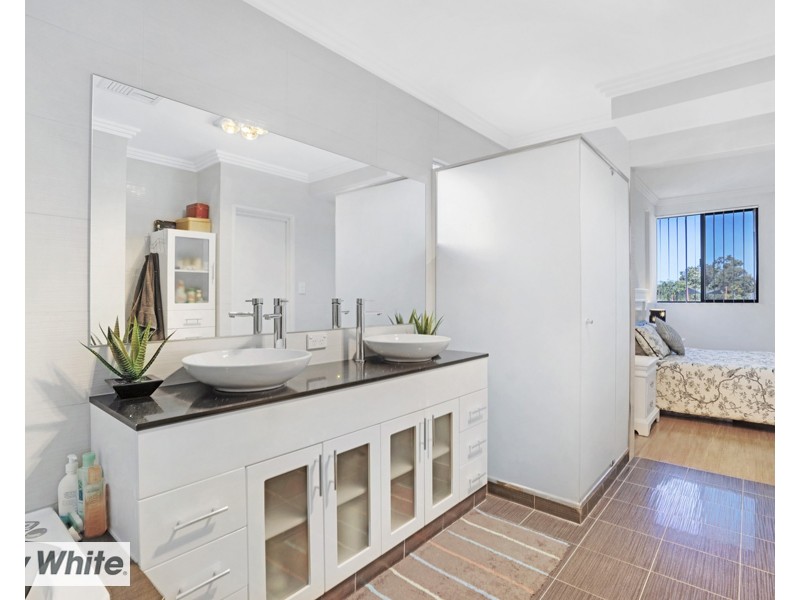 5 Monticello Meander, Landsdale WA 6065