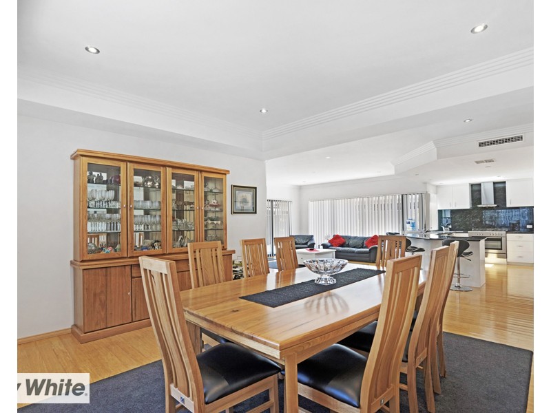 5 Monticello Meander, Landsdale WA 6065