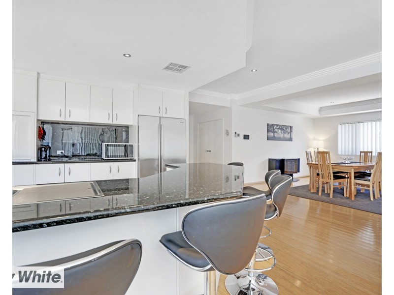 5 Monticello Meander, Landsdale WA 6065