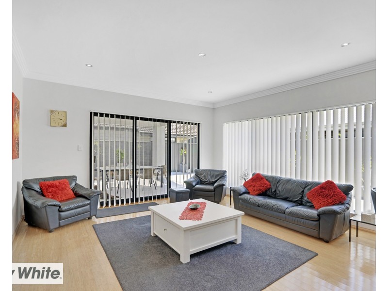 5 Monticello Meander, Landsdale WA 6065