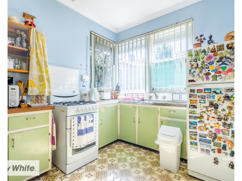 34 Walderton Avenue, Balga WA 6061