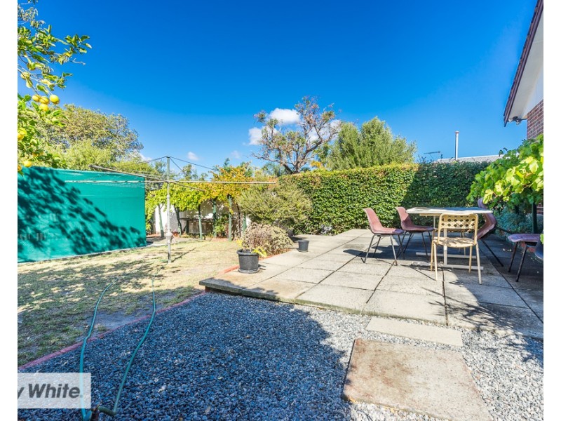 34 Walderton Avenue, Balga WA 6061