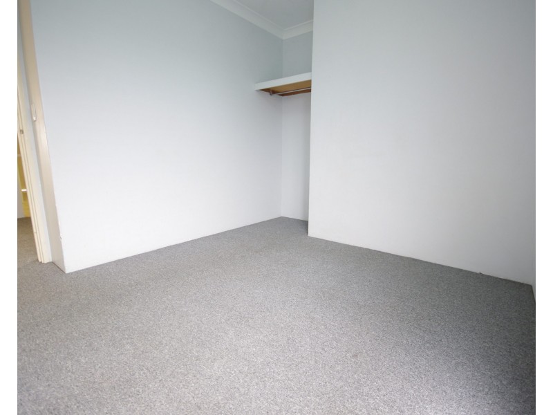 15 Rhine Crescent, Beechboro WA 6063