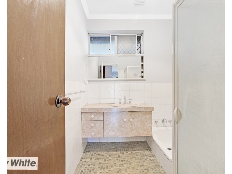 297 Alexander Drive, Dianella WA 6059