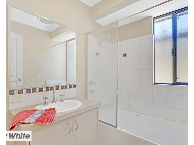 12 Hepburn Way, Balga WA 6061