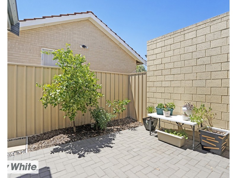12 Hepburn Way, Balga WA 6061