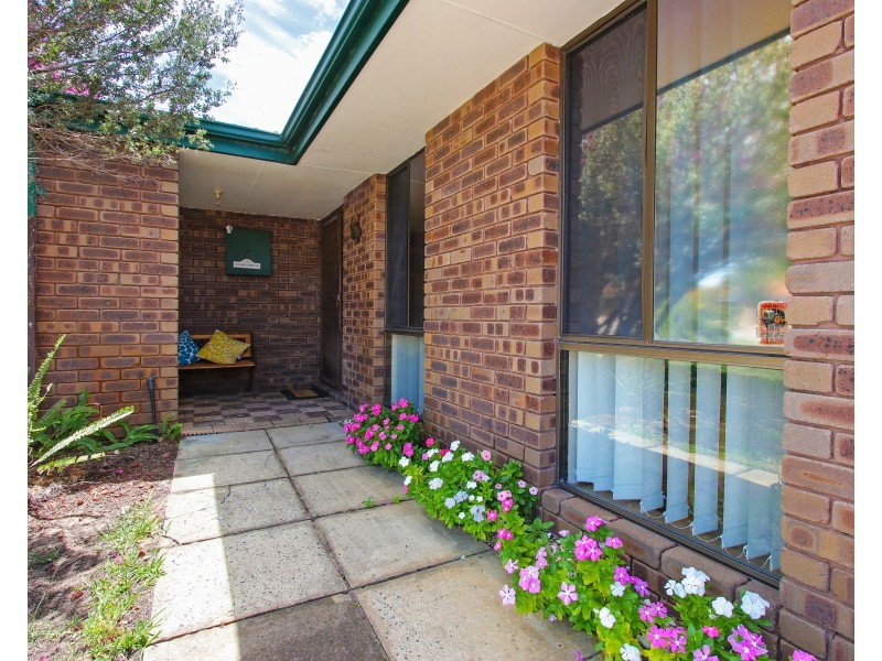 34 Gillam Way, Beechboro WA 6063