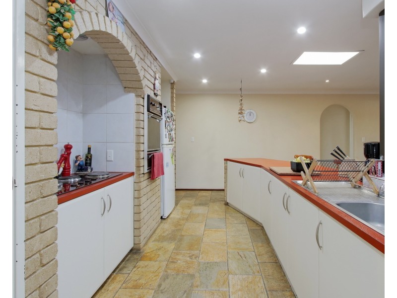 34 Gillam Way, Beechboro WA 6063