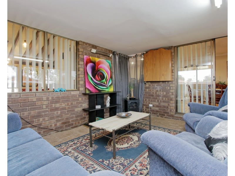 34 Gillam Way, Beechboro WA 6063