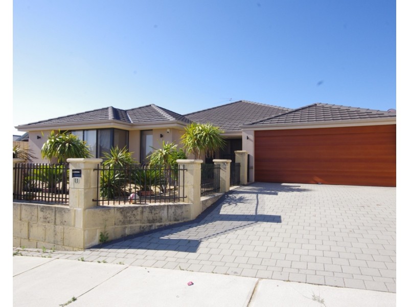 11 Rosemary Avenue, Darch WA 6065