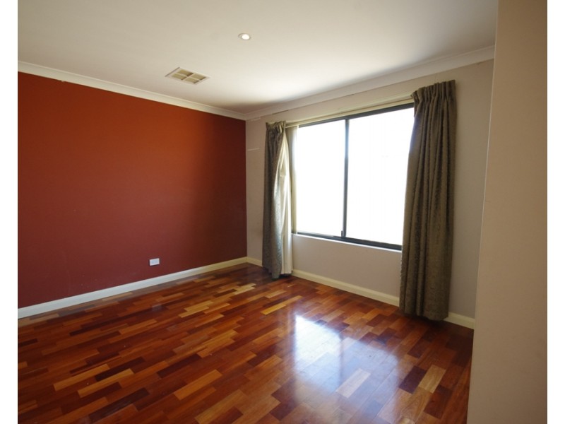 11 Rosemary Avenue, Darch WA 6065