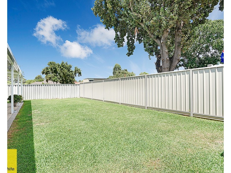 33a Scanlon Way, Lockridge WA 6054