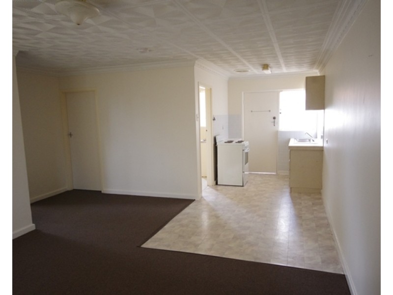 450B Light Street, Dianella WA 6059