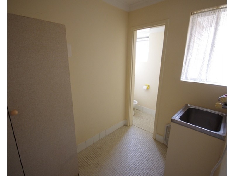 450B Light Street, Dianella WA 6059