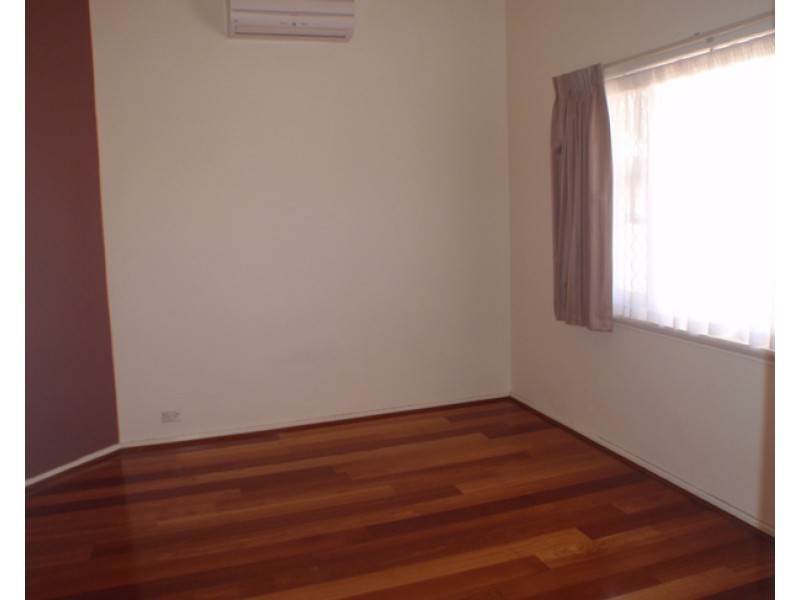 82 Lincoln Street, Highgate WA 6003