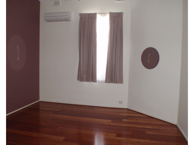 82 Lincoln Street, Highgate WA 6003