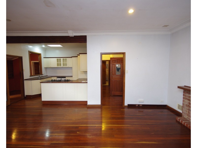 14 Adelphi Street, Bayswater WA 6053