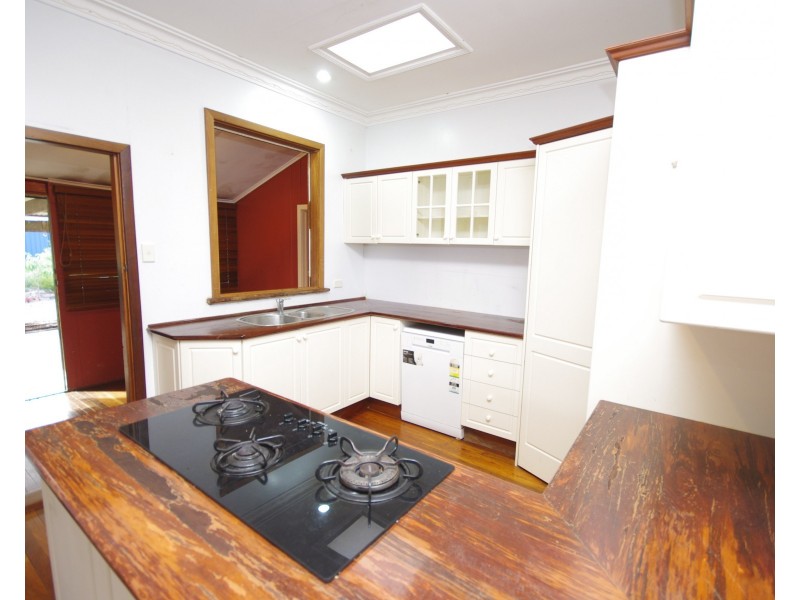 14 Adelphi Street, Bayswater WA 6053