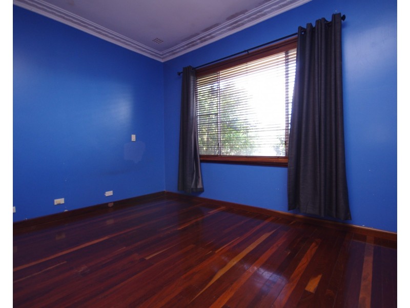 14 Adelphi Street, Bayswater WA 6053