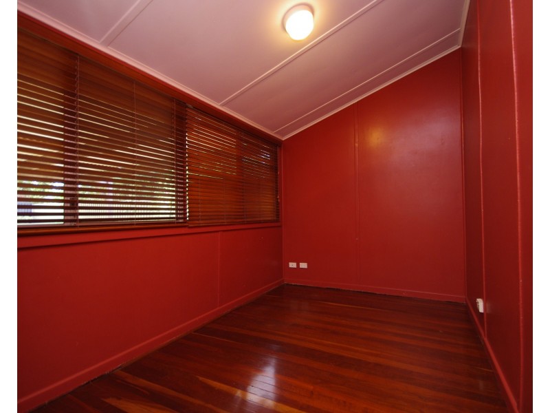 14 Adelphi Street, Bayswater WA 6053