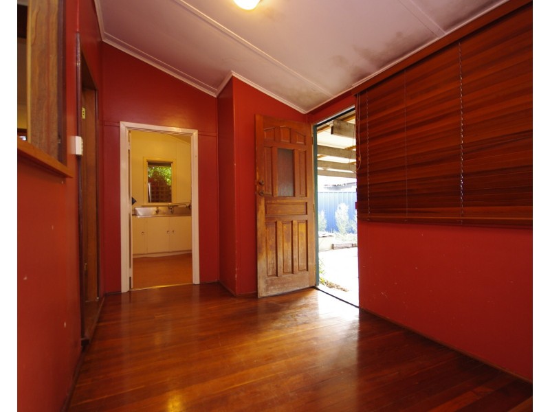 14 Adelphi Street, Bayswater WA 6053