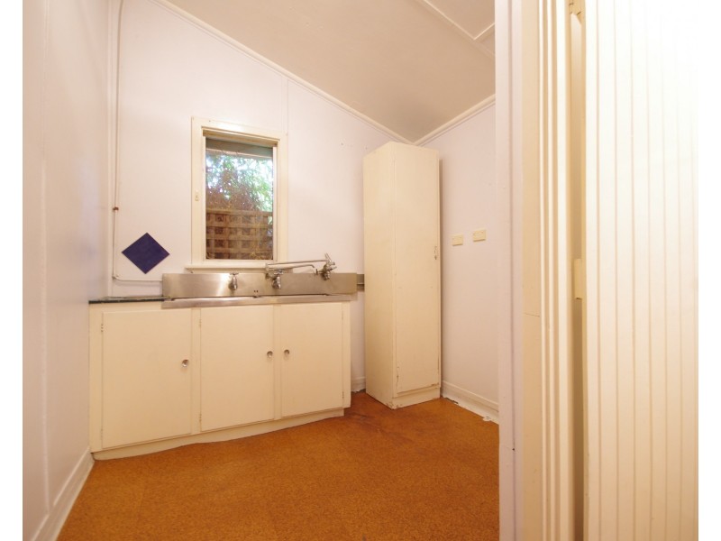 14 Adelphi Street, Bayswater WA 6053