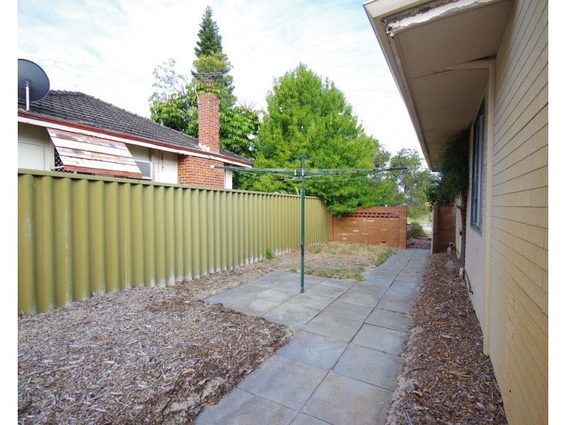 14 Adelphi Street, Bayswater WA 6053