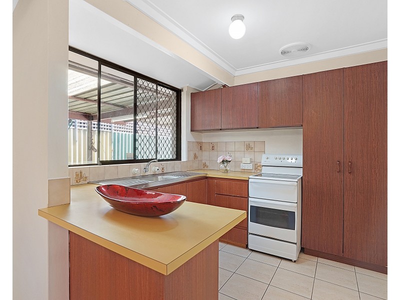5 Pallens Grove, Mirrabooka WA 6061