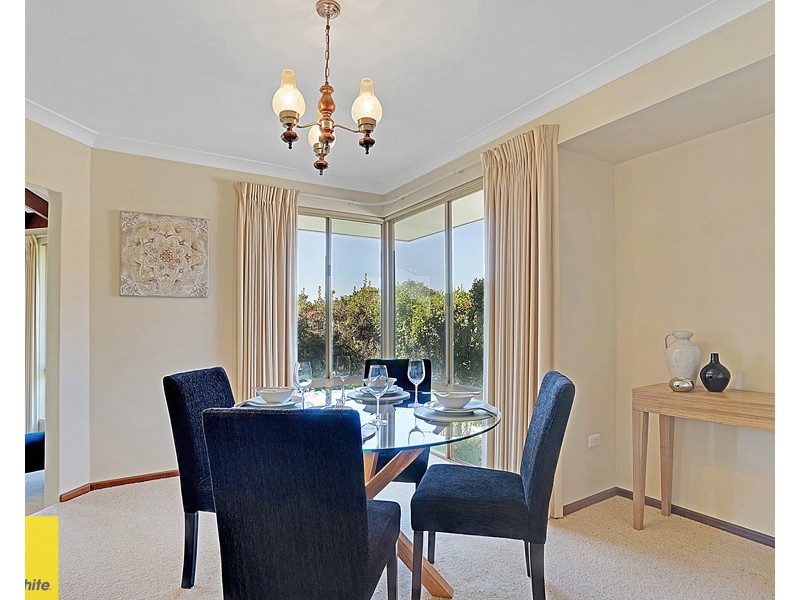 32 Towerhill Road, Alexander Heights WA 6064