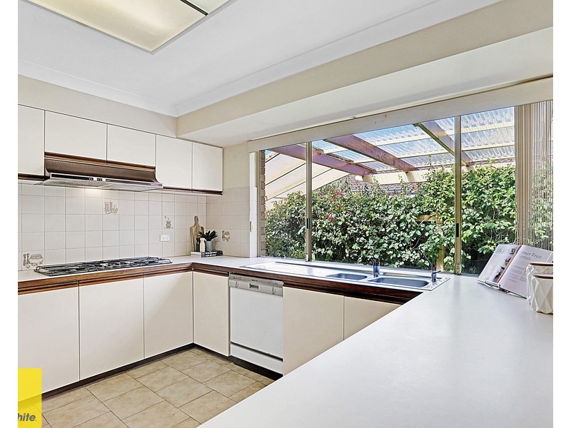 32 Towerhill Road, Alexander Heights WA 6064