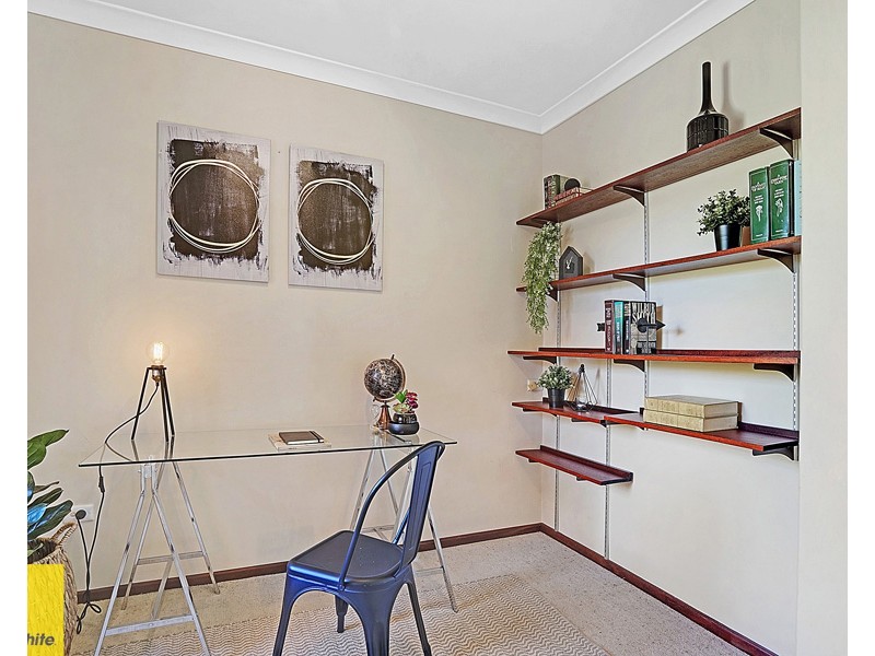 32 Towerhill Road, Alexander Heights WA 6064