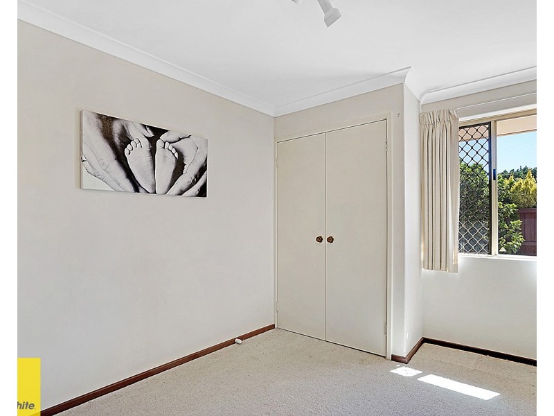 32 Towerhill Road, Alexander Heights WA 6064