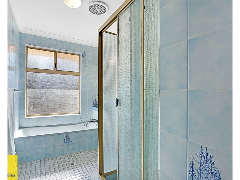 32 Towerhill Road, Alexander Heights WA 6064