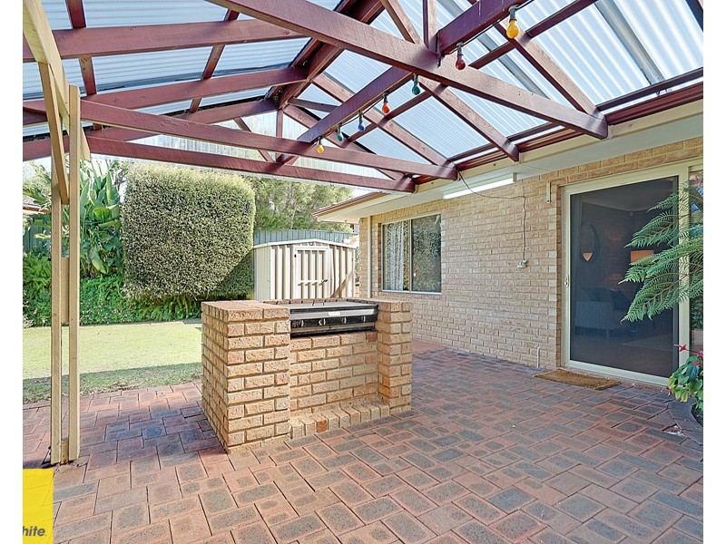 32 Towerhill Road, Alexander Heights WA 6064