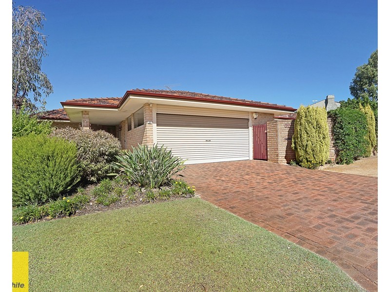 32 Towerhill Road, Alexander Heights WA 6064