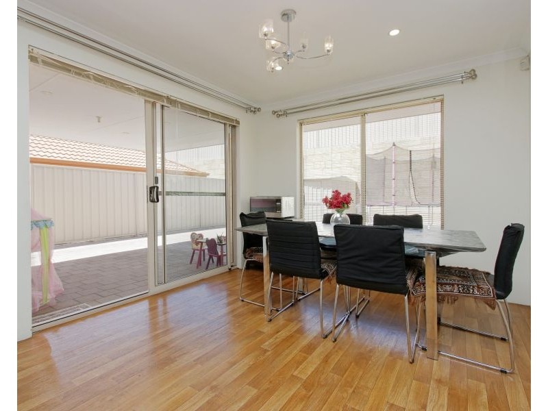 21 Cruiser Turn, Landsdale WA 6065