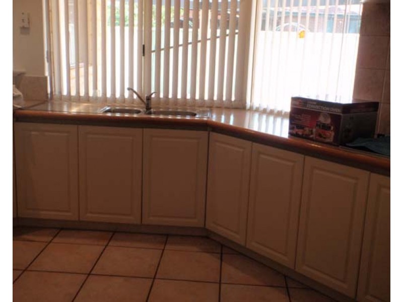 41 Adelphi Court, Marangaroo WA 6064