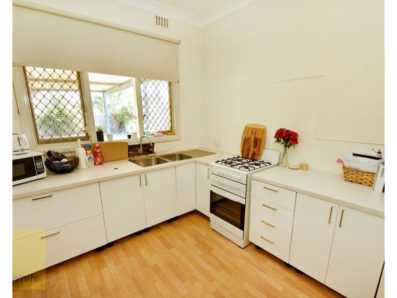 32 Ellerby Way, Koondoola WA 6064