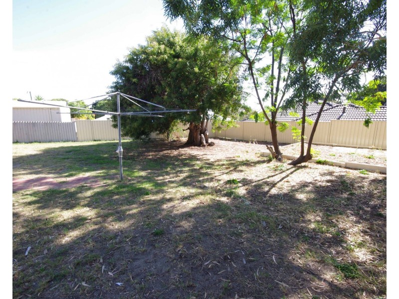59 Dallington Crescent, Balga WA 6061