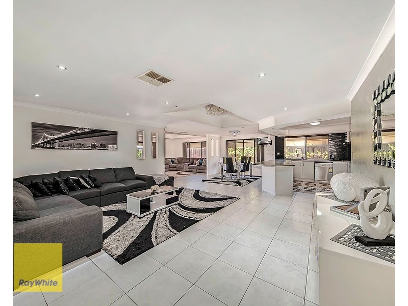83 Fantail Crescent, Ellenbrook WA 6069