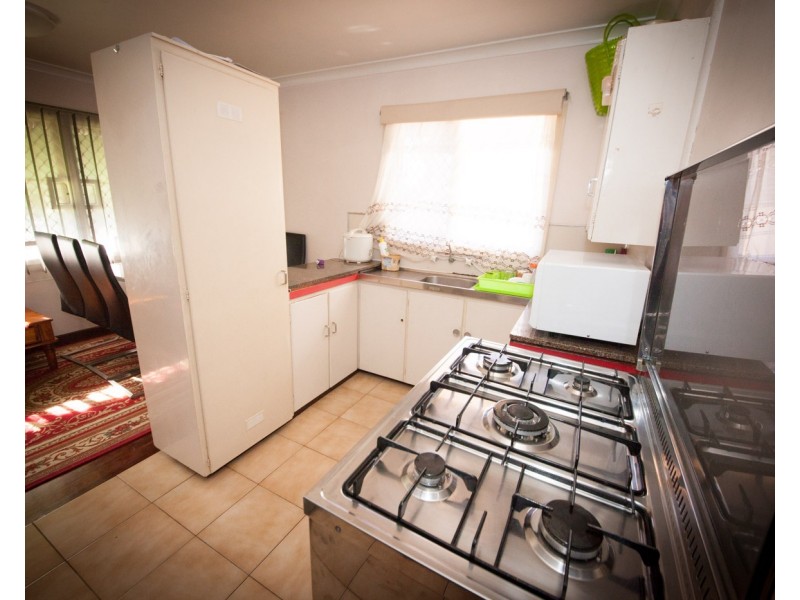 4 Pedler Place, Balga WA 6061