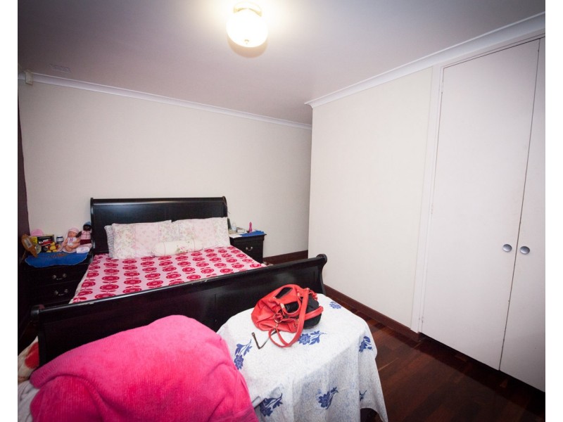 4 Pedler Place, Balga WA 6061