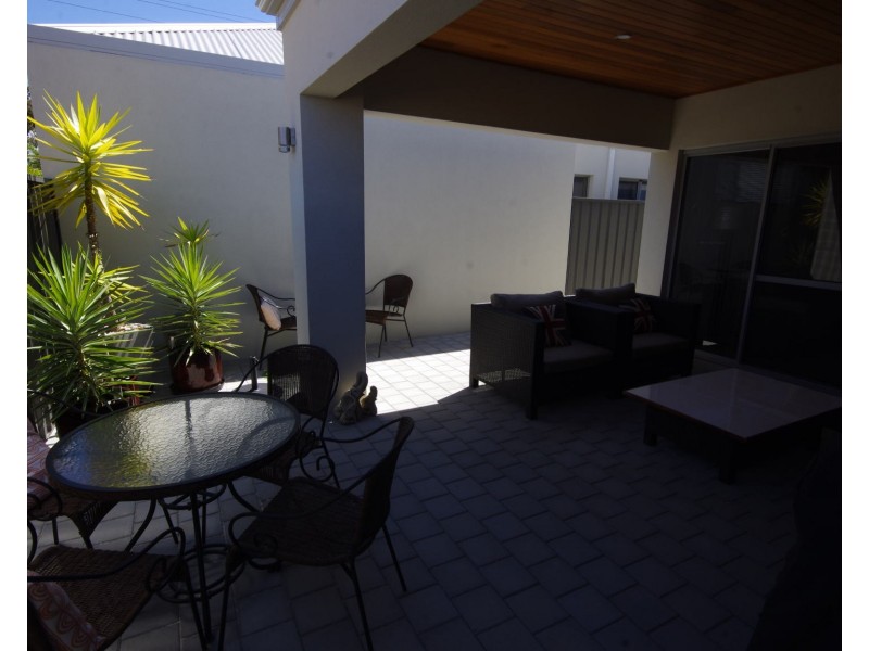 72 Woodrow Avenue, Yokine WA 6060