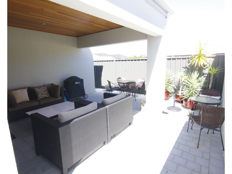 72 Woodrow Avenue, Yokine WA 6060
